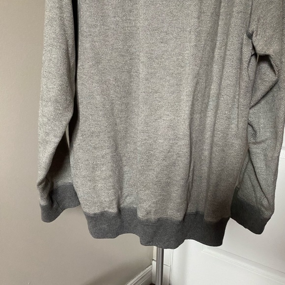 Abercrombie and Fitch Grey Sweater - Picture 3 of 9